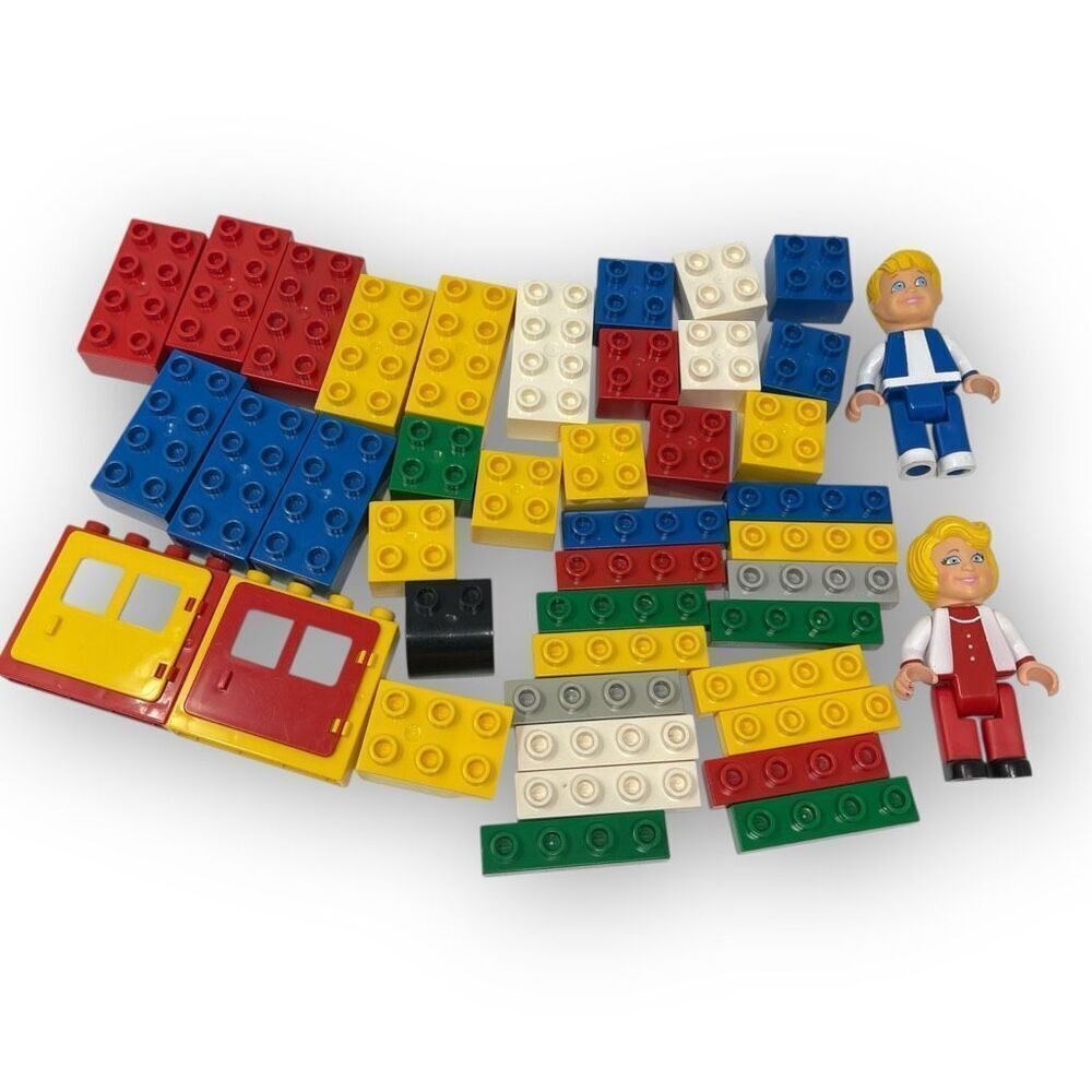 Vintage Tandem 1987 Family Figures Building Bricks Blocks Set 43 Pieces